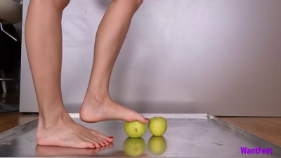 Polly's Smashing Soles