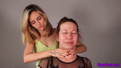 Petite Hands Neck Smothering