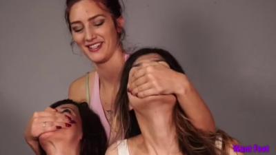 Triple Hand Smother