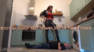 Lady Scarlet- Boot Worship And Trampling In The Kitchen HD- Pulizia Degli Anfibi E Calpestamento In Cucina