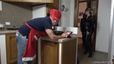 Lady Scarlet A Bad Chef