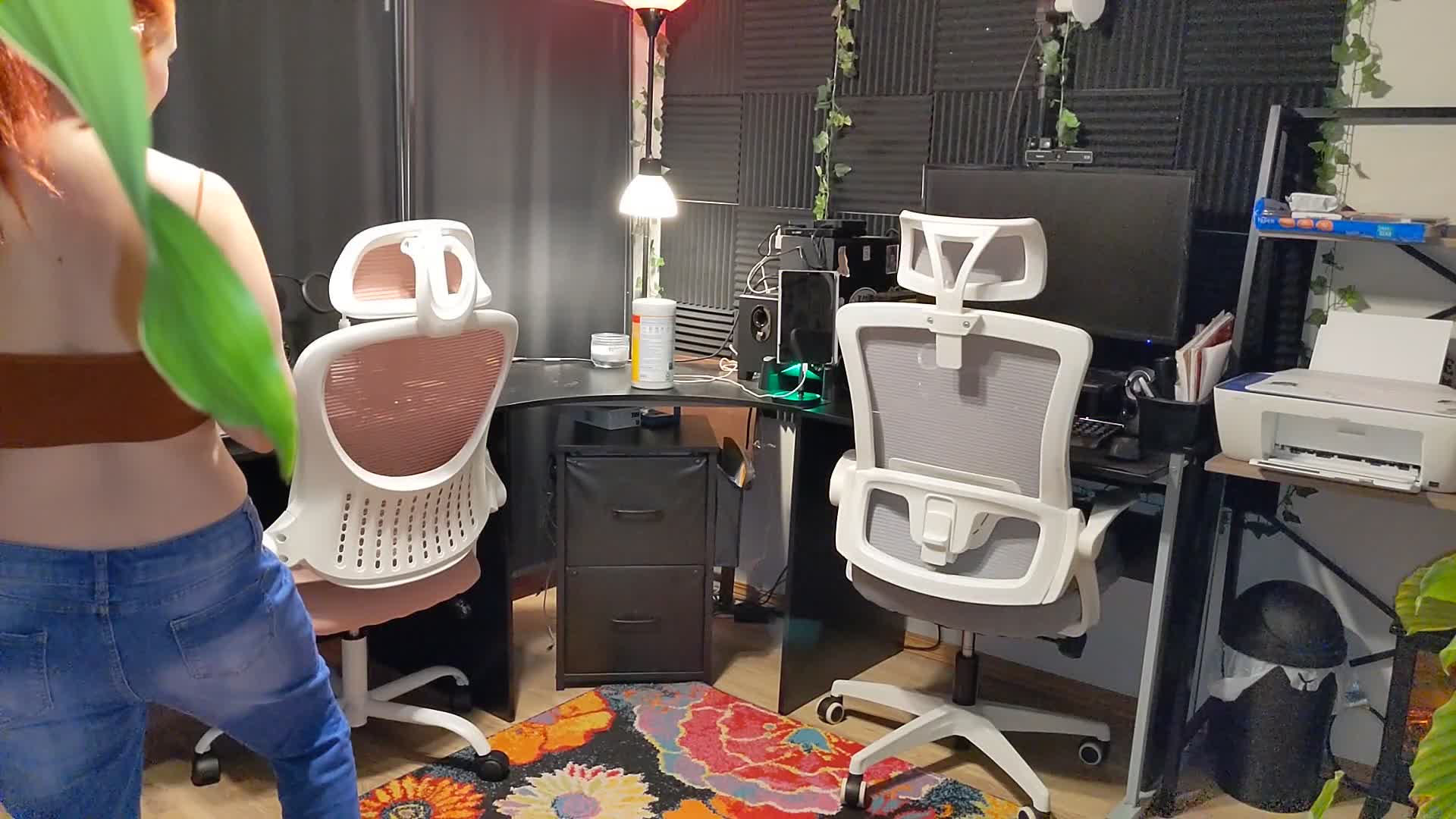 Buttcrack Exposed Dusting Home Office