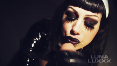 Luna Luxxx - Nun Drains Cock Of Sinful Cum - iWantClips