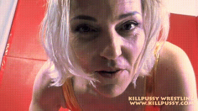 Kpw217 POV Golden Facesit