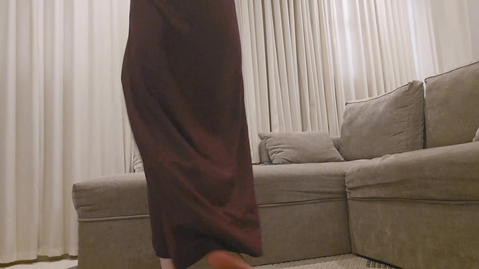 Traditional Arab Dress,Foot Fetish(Clip In Arabic Language