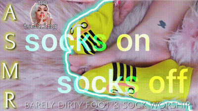 Socks On, Socks Off: Cozy ASMR Foot & Sock Worship For Subs (With Barely Dirty Feet) [No Talking]