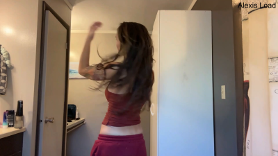 Handy Girl Helps You Cum JOI