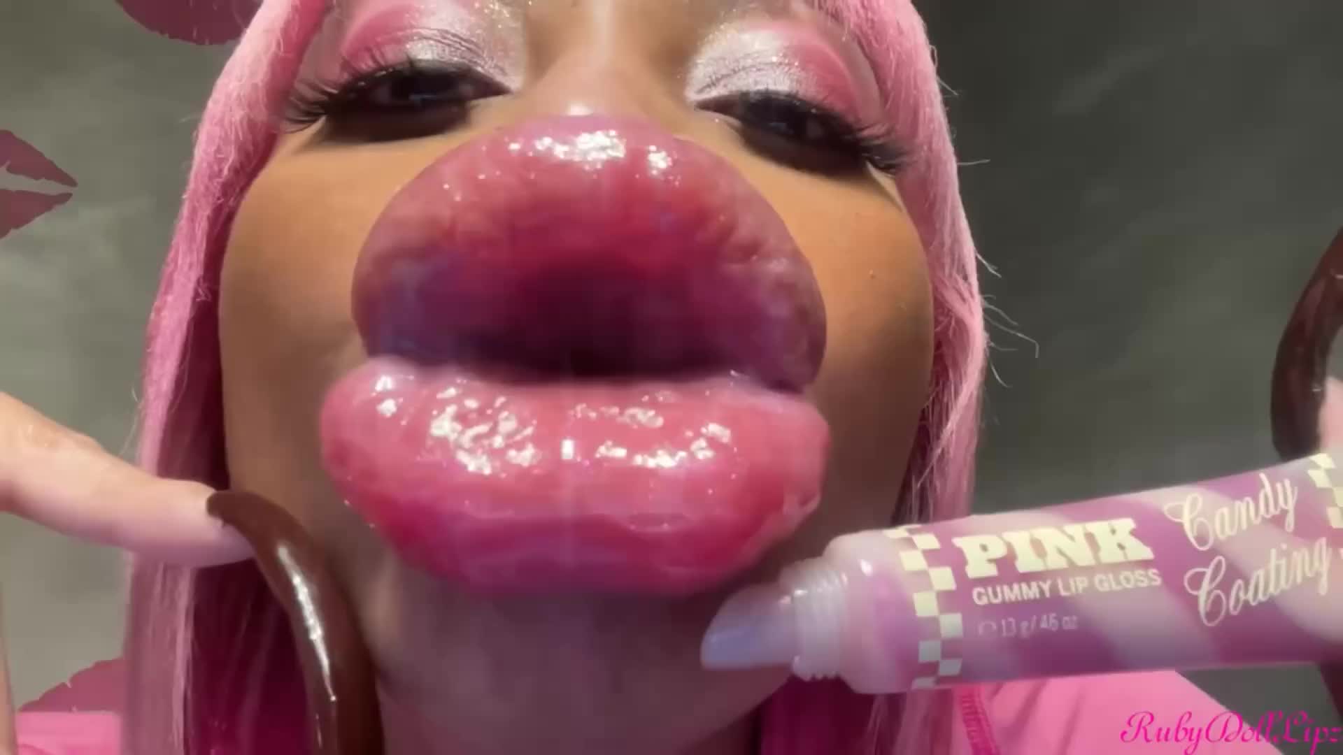 POV Pink Taffy Gloss Kisses