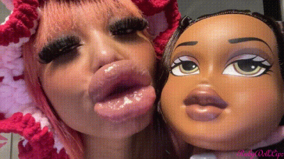 Larger Lips+Doll Head Kisses #37