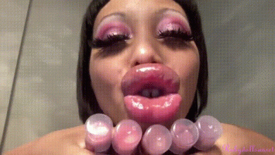 Xl Doll Lips+5 Jumbo Lip Balms