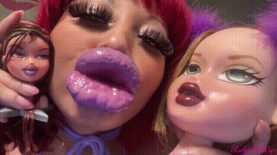 Larger Lips+Doll Head Kisses #32