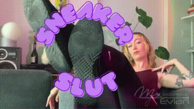 Sneaker Slut