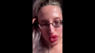Thick Eyeglsses Biglips Dildo Blowjob Lipgloss JOI