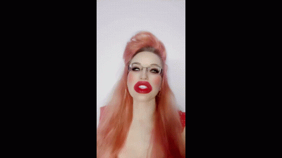 Super Mean Hot Girl!
