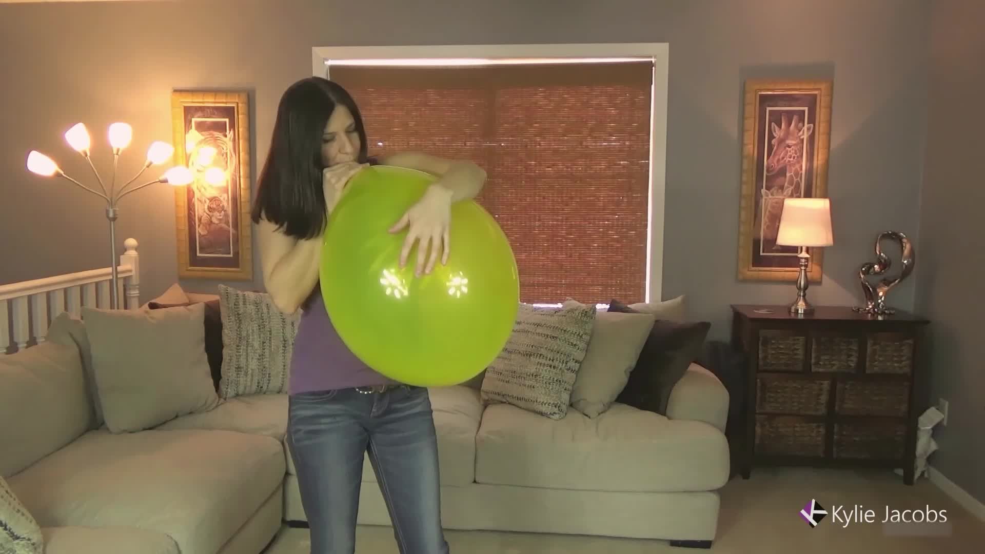 Balloon Story Shorts Vol. 3- Subtitled Version