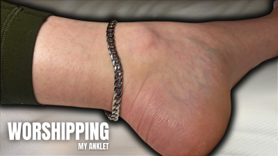 Worshipping My Anklet