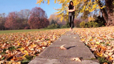Brunette Smelly Sweaty Feet
