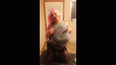 Sexy Rocker Chick Smokes In Stockings