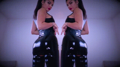 Liquid Latex Queen's Mindfuck