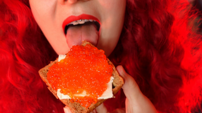 ASMR: Eating Redcaviar