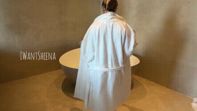 Bathtub Masturbation