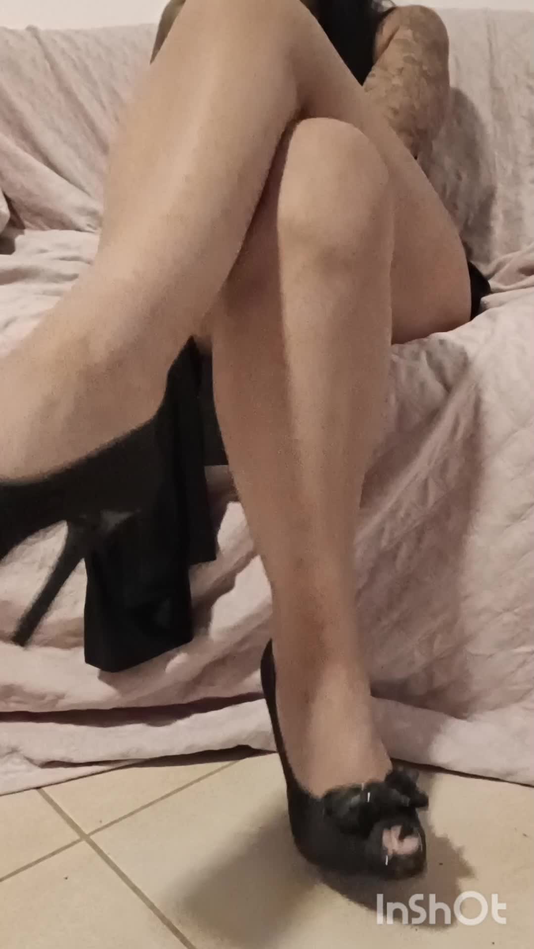 Bare Legs In Black Bow Pumps -- Close-Up Tapping &Amp; Calf Flex Tease