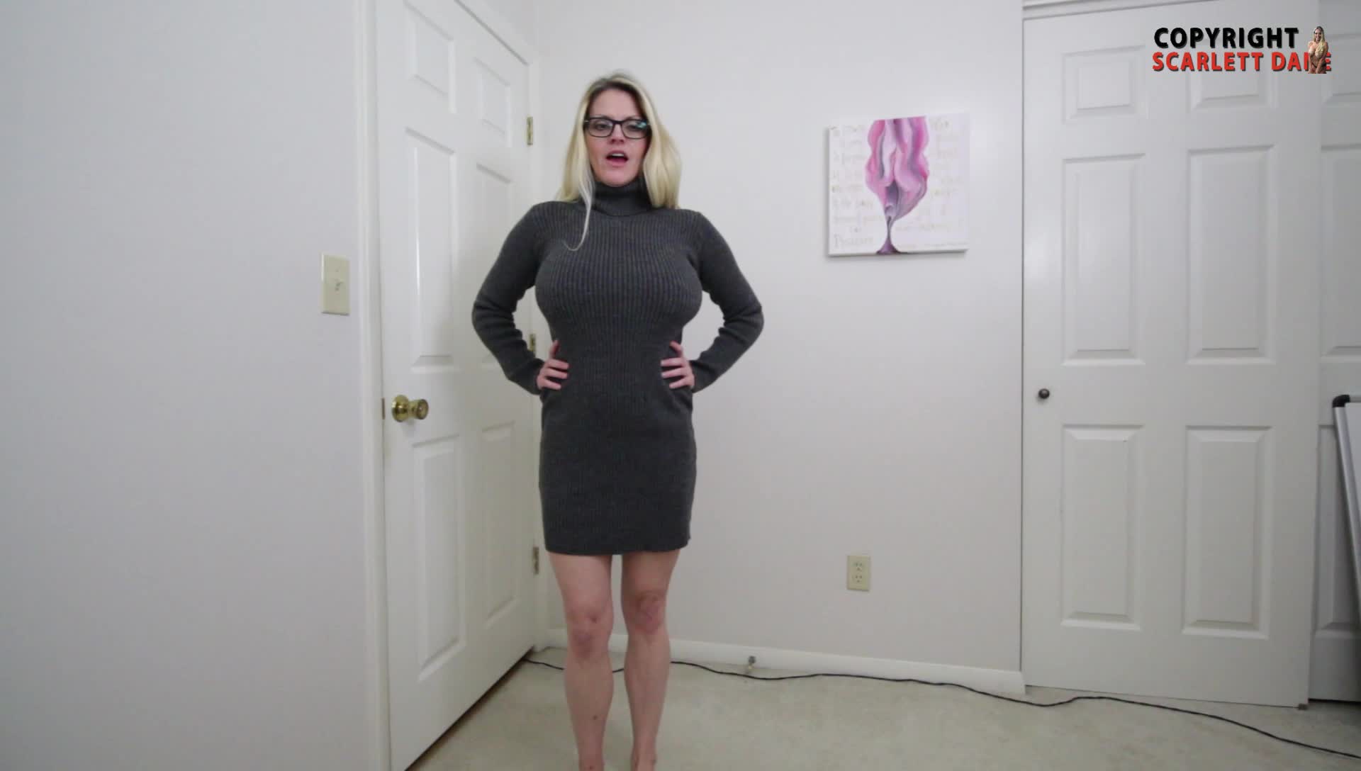 Scarlett Green Sweater Handy