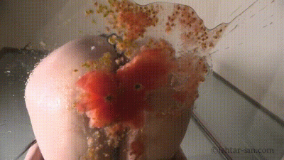 Queen's Food Squeeze(B-013)