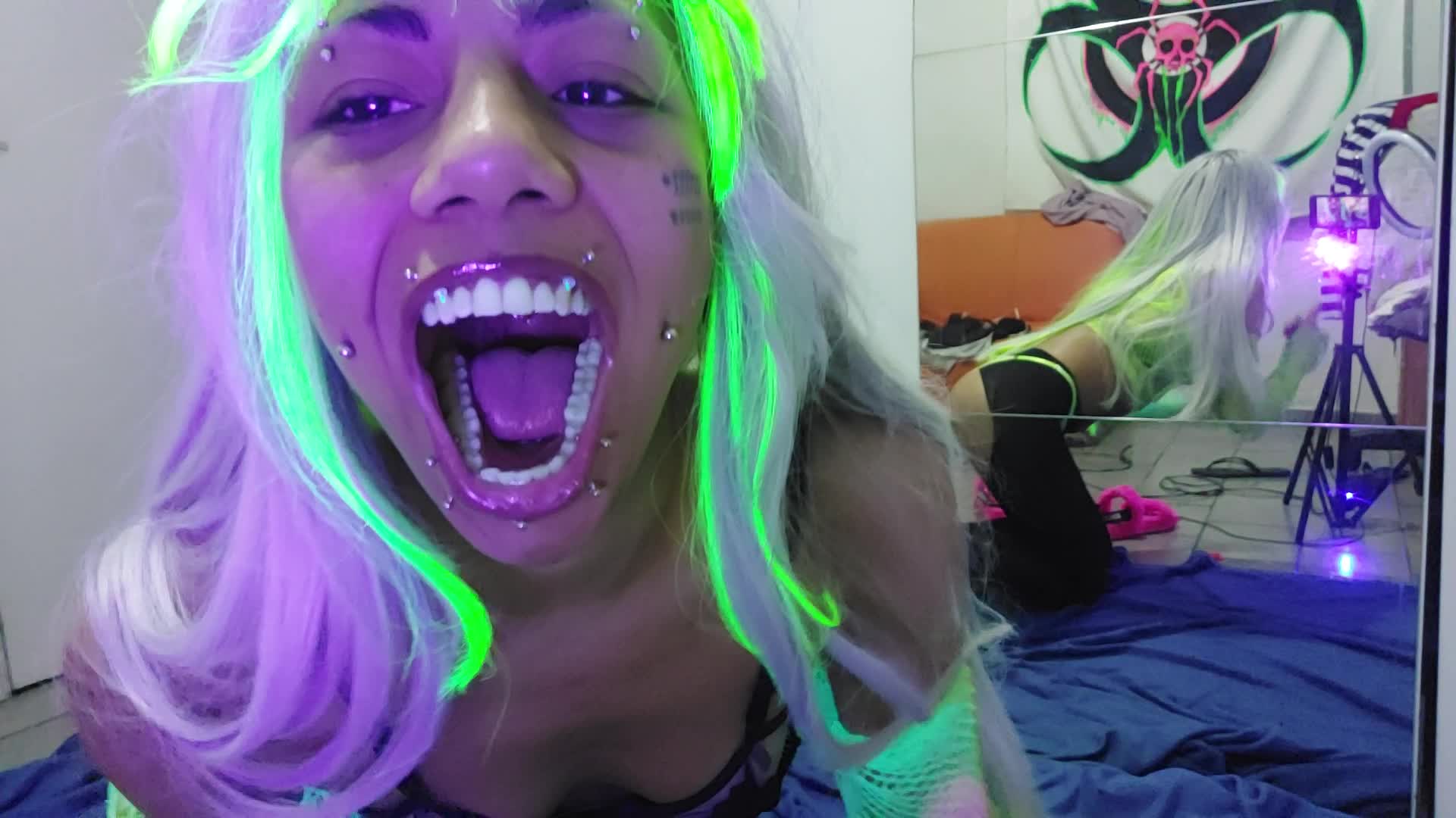 Oral Fixation Widest Open Mouth