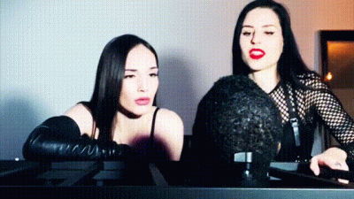 Spit Roasting, Face Slapping!