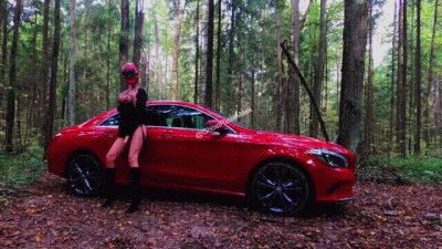 Fast Public Strapon Pegging With Cumshot