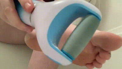 Foot Dust Slave