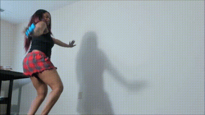 Dancing To Thriller On Nintendo Wii