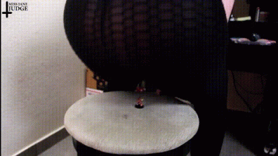 Unaware Giantess Buttcrush And Stomp