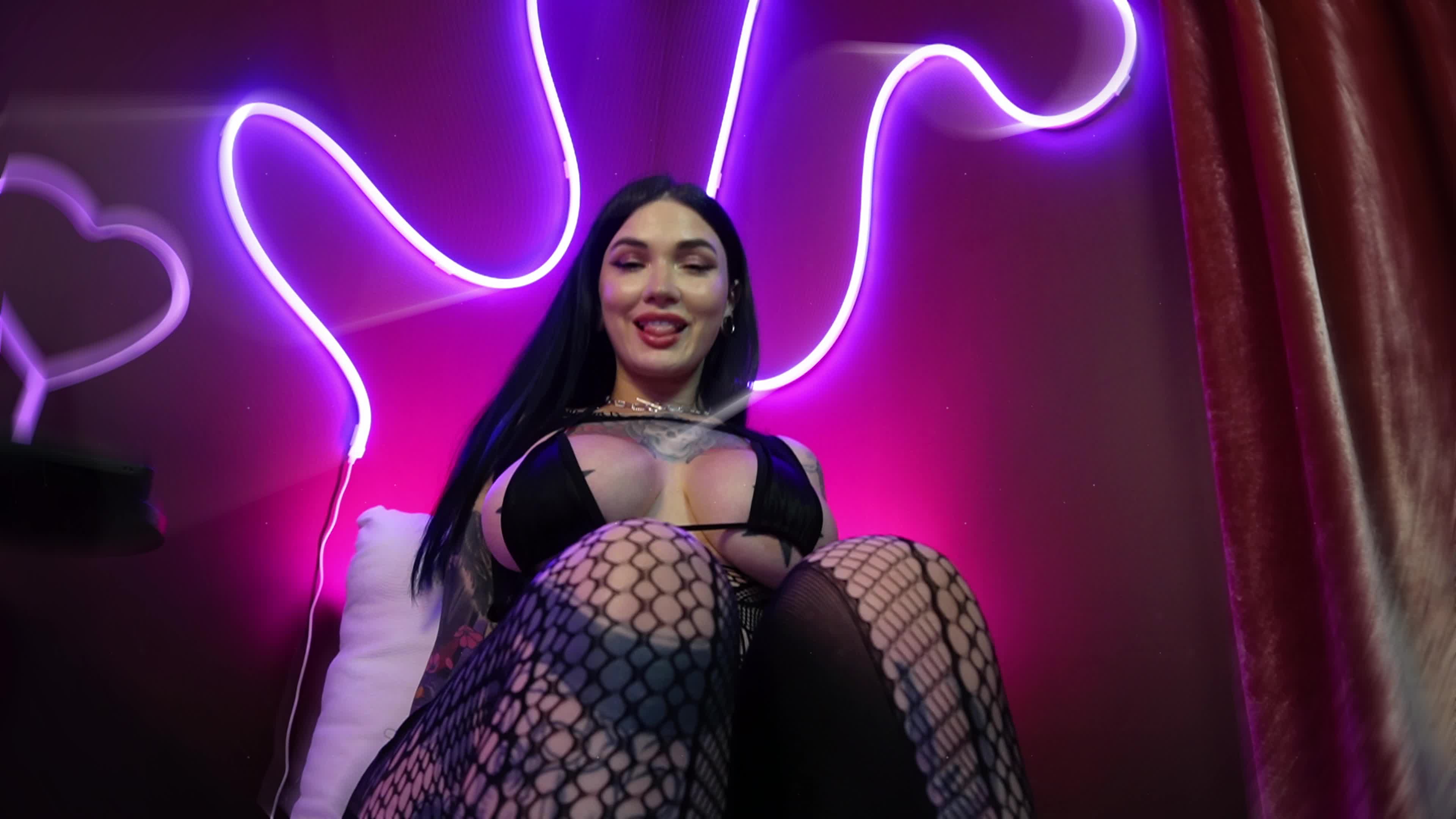 Step On Me, Mistress