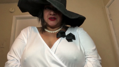 Lady Dimitrescu Masturbates For Elixir