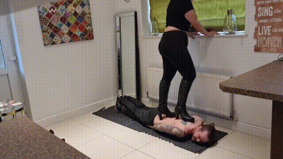 Lady Diosa Boots Trampling Pt 2