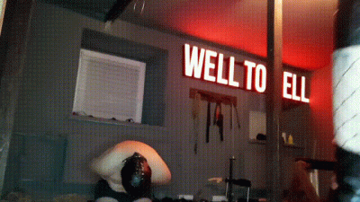 Dominatrix Nika Tied Her Slave With His Ropes