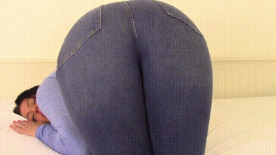 Girlfriends Wet Jean Farts
