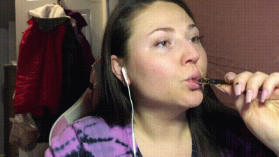 Ready For Girls Night Phone + Phone With Sub Who Sends Drinks