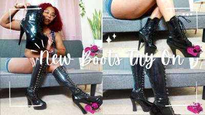 New Boots Try On