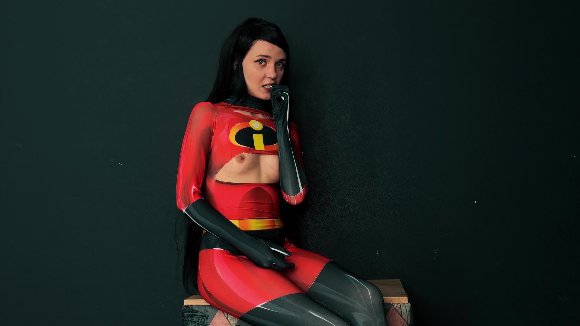 Violet Parr Cosplay- The Incredibles- Smoke And Tease
