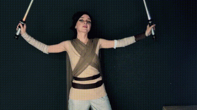 Star Wars Rey Skywalker Cosplay Dance