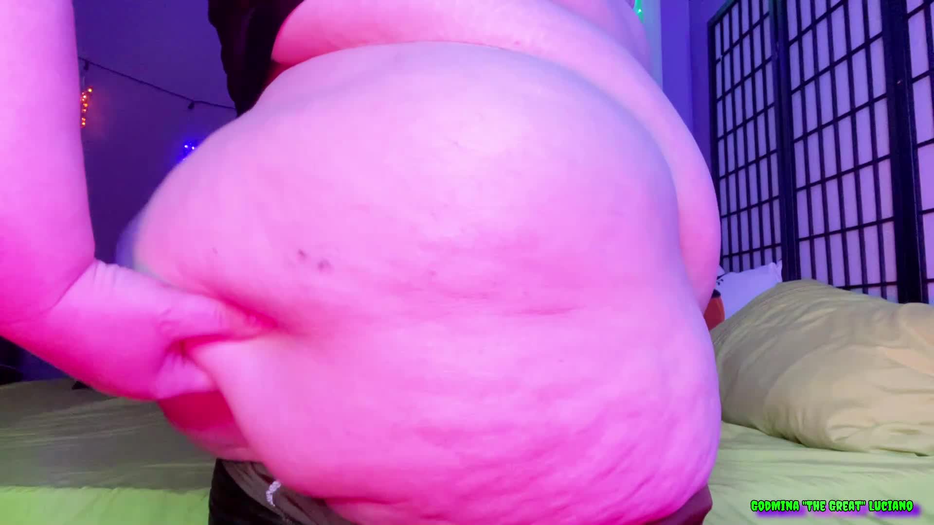 Lift, Drop, Jiggle Big Butt Cheeks