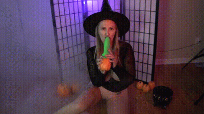 Kinky Sexy Witch With Big Tits Fucking A Pumpkin And Creature Dong Full Video