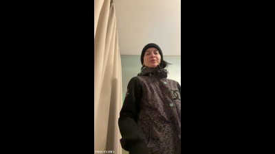Boarder Girl Striptease