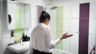 Soaking The Estate Agent