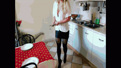 Accident Waitress