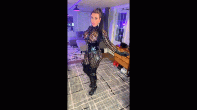 TS Viper Fuck Machine Smoking 120Mm Cigarette Holder Mistress Anal Dildo Latex Glove Catsuit Dominatrix Latex Gloves Thigh High Heels Bimbo Bimbofication Big Boobs Corset PVC