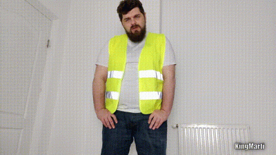 Kingmarti: Builder Makes You Jerk It